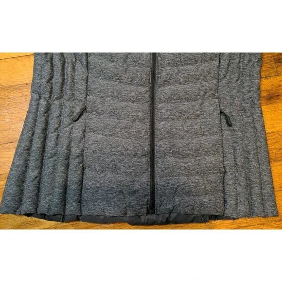 HeatKeep Puffer Vest Womens Size Small Down-Poly Packable Full Zip Pockets EUC - Picture 2 of 9